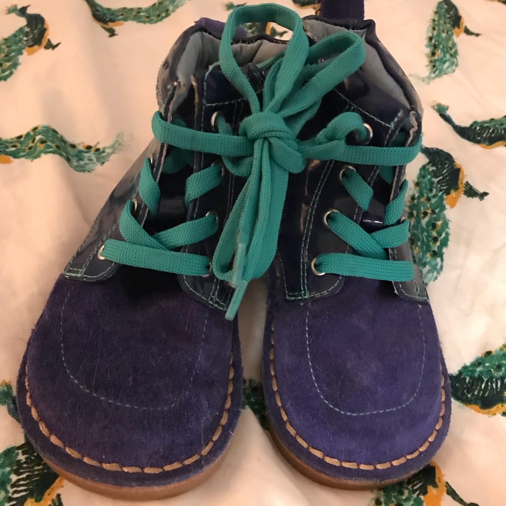 Livie & Luca NWOT boots size 8